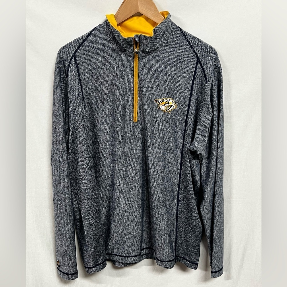 Nashville Predators Men’s XL 1/4 Zip Antigua Pullover Gray Sweatshirt
